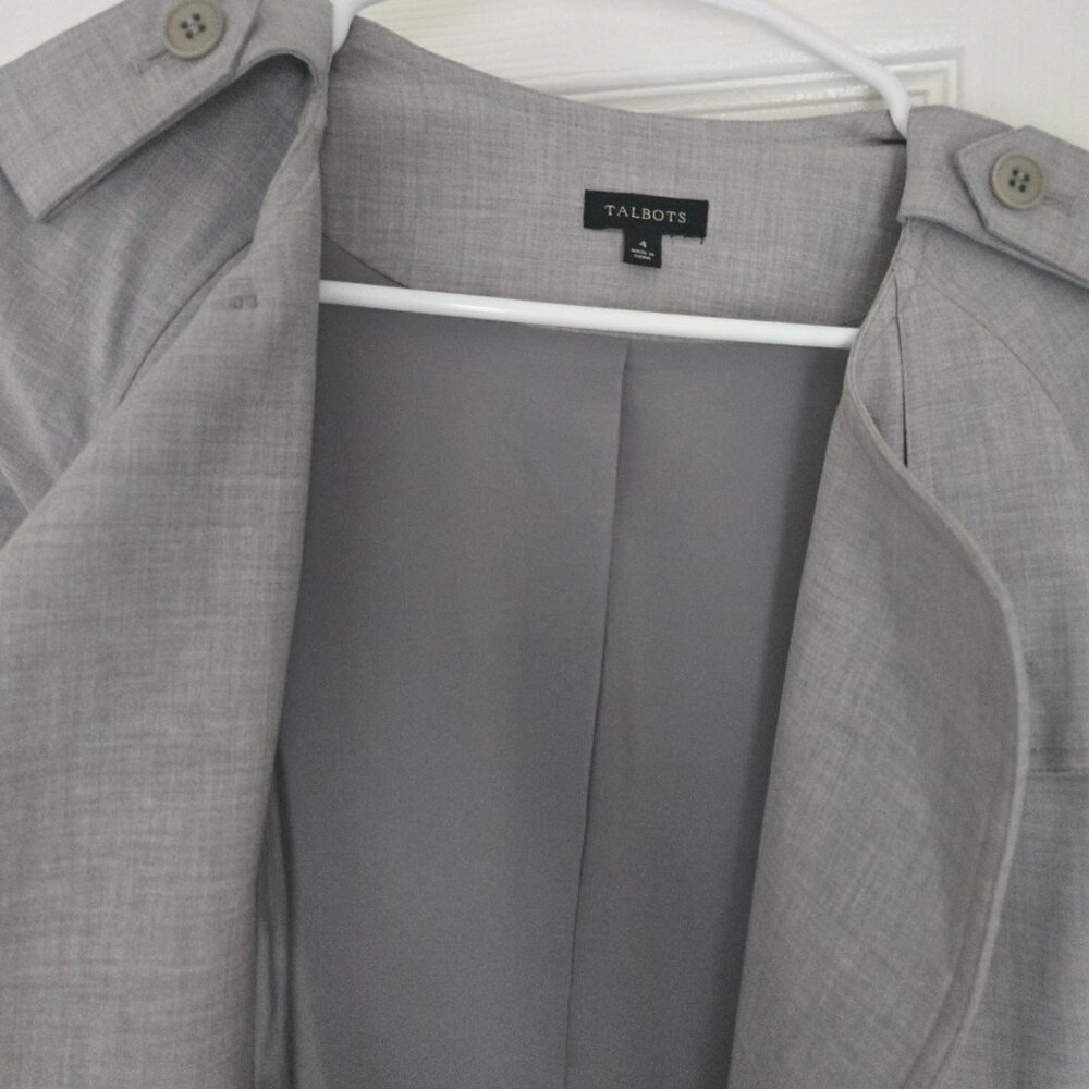 Talbots gray linen blazer - Picture 2 of 9